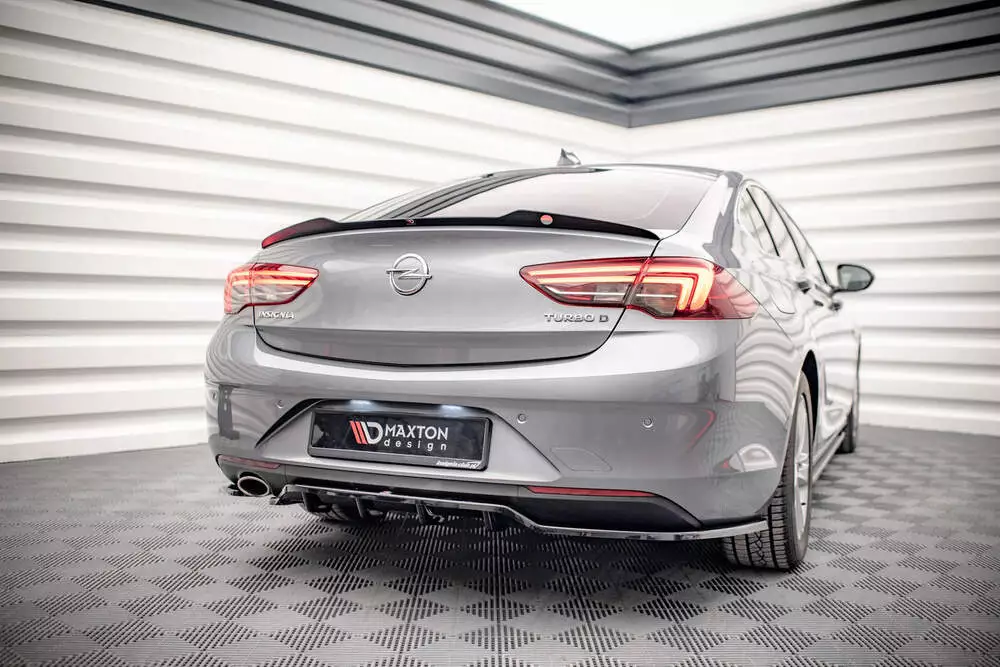 Rear Splitter (With Vertical Bars) Opel Insignia Mk2