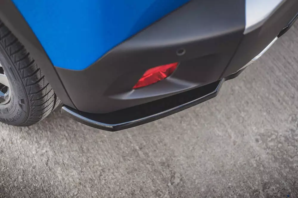 Rear Splitter (With Vertical Bars) Peugeot 2008 Mk2 - Image 2
