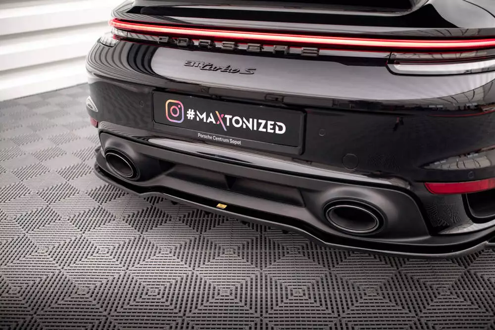Rear Splitter (With Vertical Bars) Porsche 911 Turbo S 992