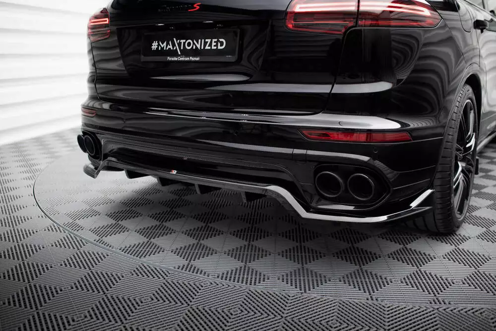 Rear Splitter (With Vertical Bars) Porsche Cayenne Mk2 Facelift
