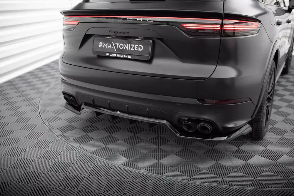 Rear Splitter (With Vertical Bars) Porsche Cayenne Sport Design Mk3