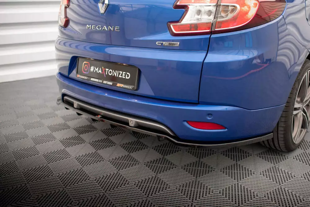Rear Splitter (With Vertical Bars) Renault Megane Gt Line Grandtour Mk3 Facelift - Image 3