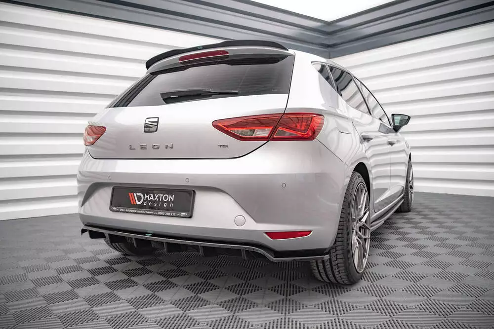 Rear Splitter (With Vertical Bars) Seat Leon Hatchback Mk3