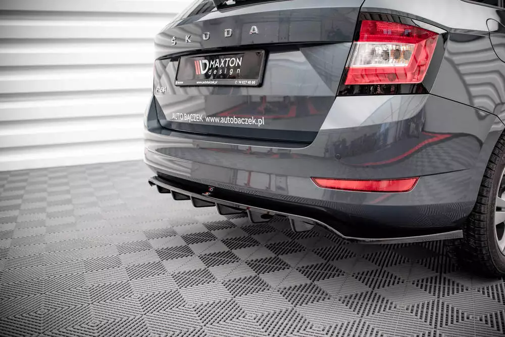 Rear Splitter (With Vertical Bars) Skoda Fabia Combi Mk3 Facelift