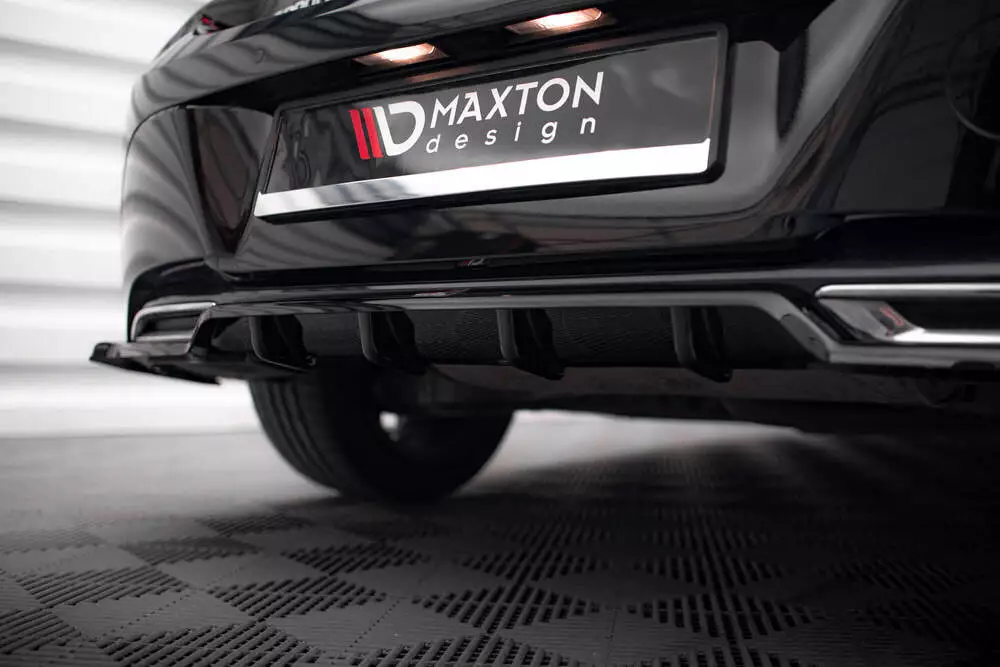 Rear Splitter (With Vertical Bars) Toyota Corolla Hatchback Mk12 - Image 2
