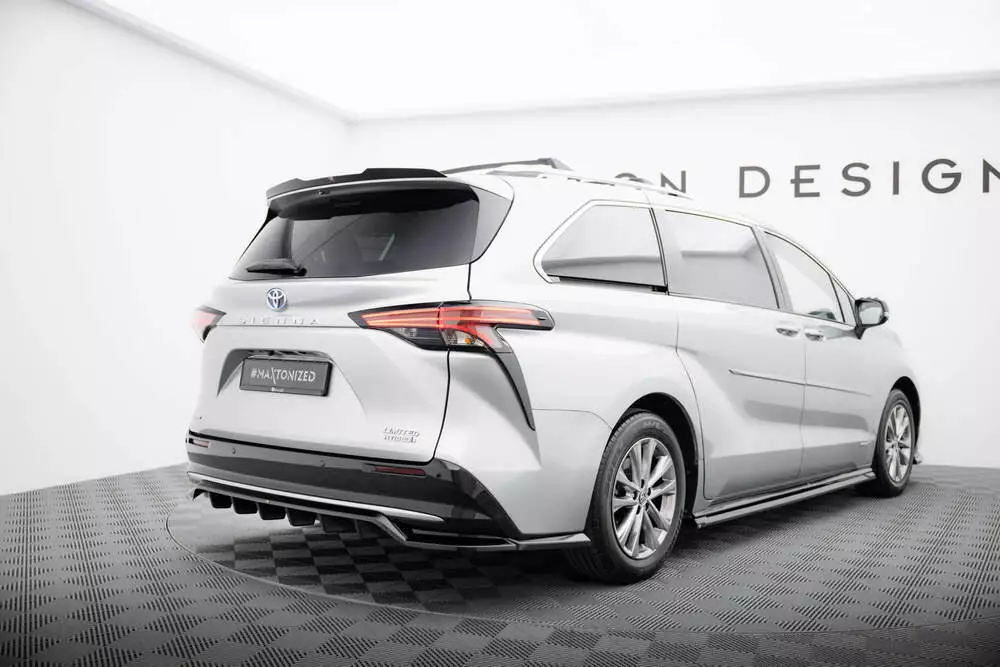 Rear Splitter (With Vertical Bars) Toyota Sienna Mk4 - Image 2