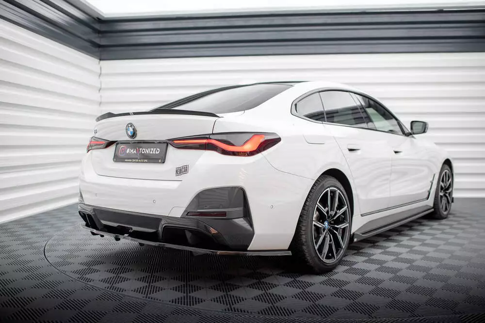 Rear Splitter (With Vertical Bars) V.1 Bmw I4 M-pack G26 - Image 4