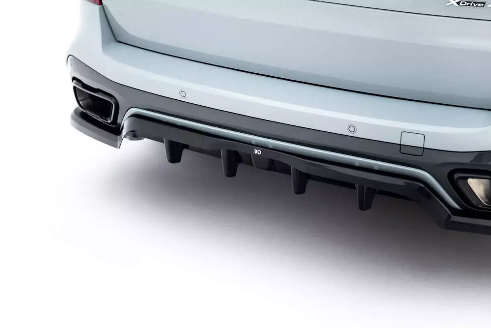 Rear Splitter (With Vertical Bars) V.2 Bmw X5 M-pack G05 Facelift - Image 5