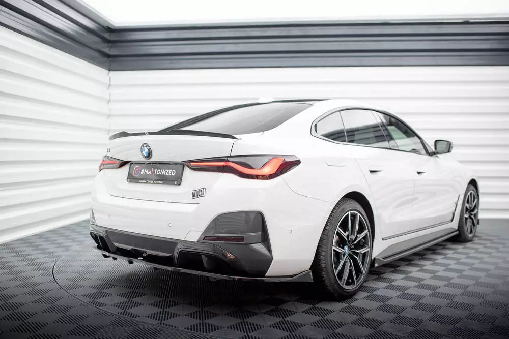 Rear Splitter (With Vertical Bars) V.2 Bmw I4 M-pack G26 - Image 4