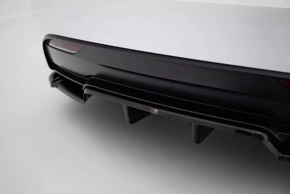 Rear Splitter (With Vertical Bars) V.2 Tesla Model 3 Performance Mk1 Facelift - Image 3
