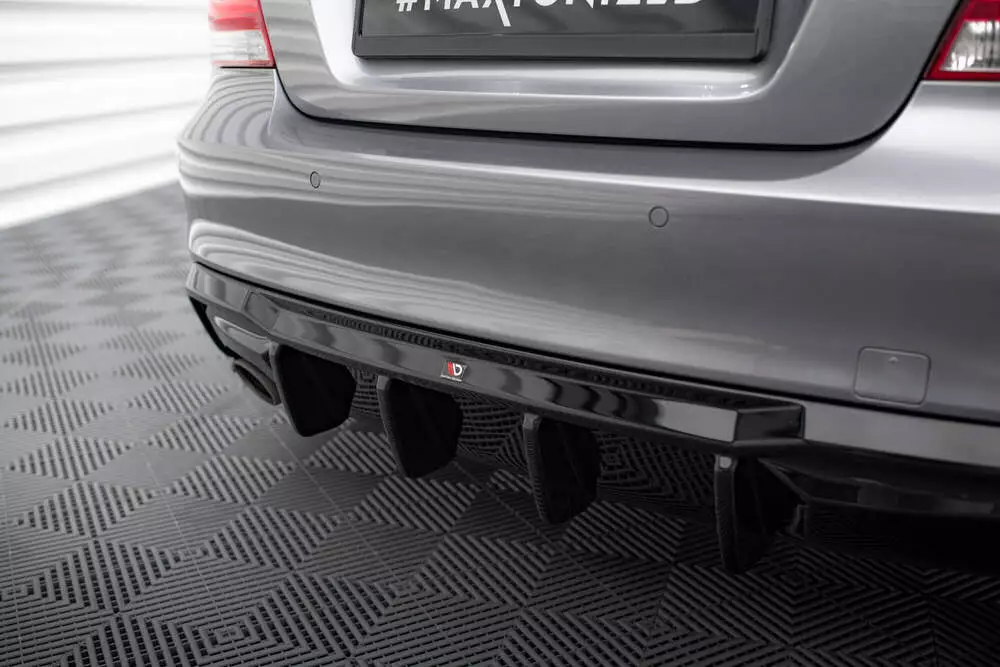 Rear Valance Bmw 1 M-pack E82 - Image 3