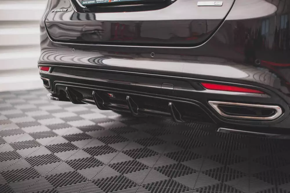 Rear Valance Ford Mondeo Mk5 - Image 2