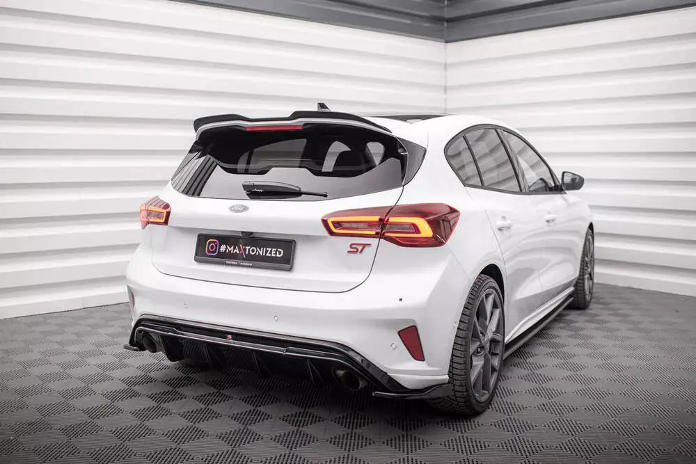 Rear Valance V.3 Ford Focus Hatchback St Mk4 - Image 2