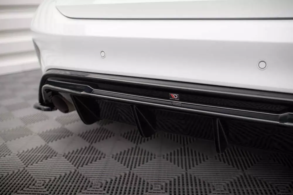 Rear Valance V.3 Ford Focus Hatchback St Mk4 - Image 4