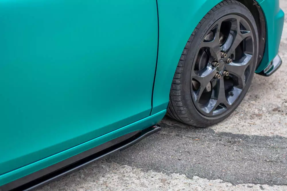 Side Skirts Diffusers Volvo V40 R-design - Image 2