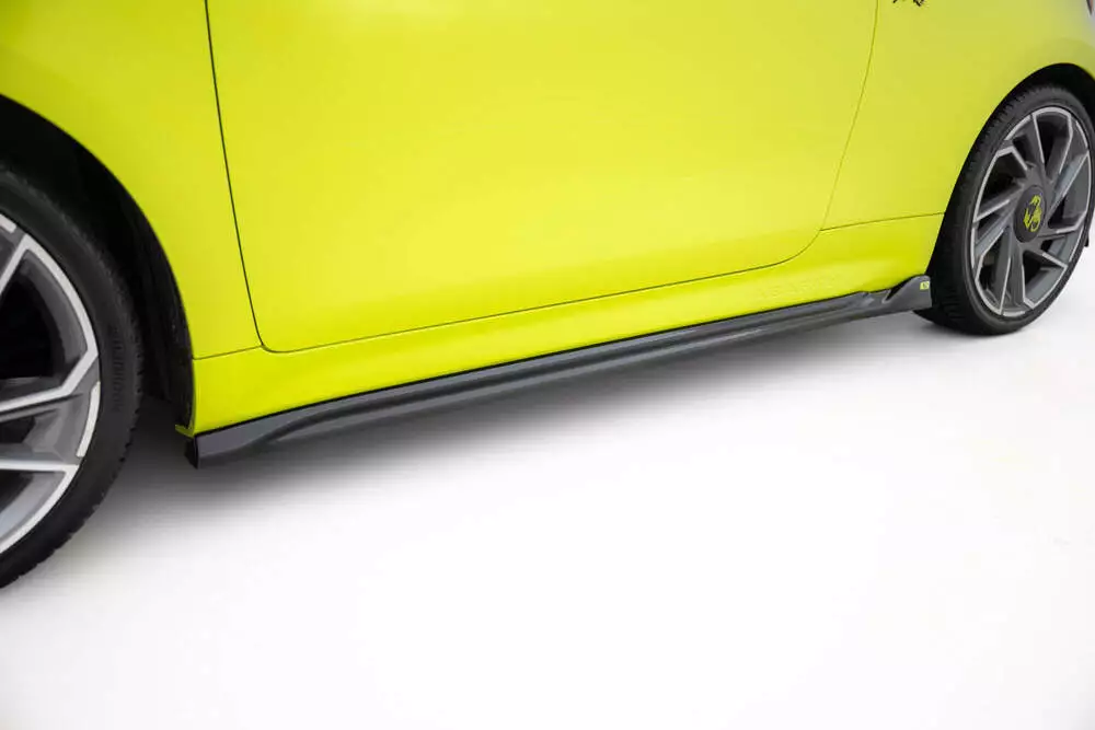 Set Of Splitters Abarth 500e - Image 5