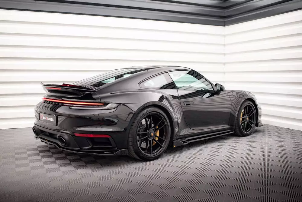 Set Of Splitters Porsche 911 Turbo S 992 - Image 6