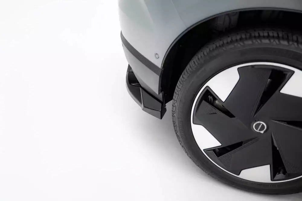 Set Of Splitters Volvo Ex30 Mk1 - Image 9