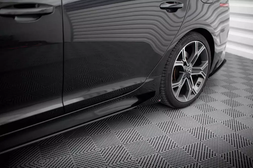 Side Flaps Kia Stinger Gt / Gt-line / Standard Mk1