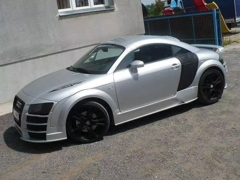 Side Skirts Audi Tt 8n < R8 Look >