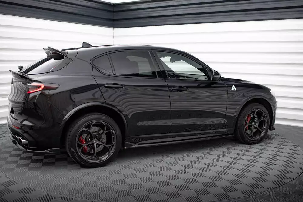 Side Skirts Diffusers Alfa Romeo Stelvio Quadrifoglio Mk1 - Image 2