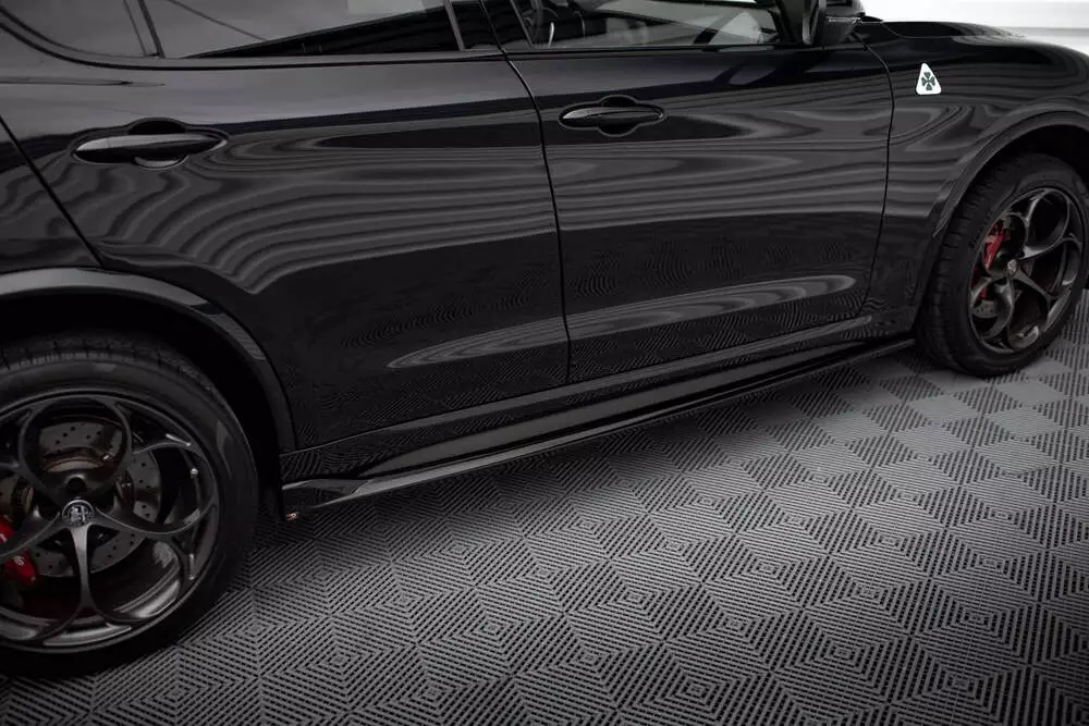 Side Skirts Diffusers Alfa Romeo Stelvio Quadrifoglio Mk1 - Image 3