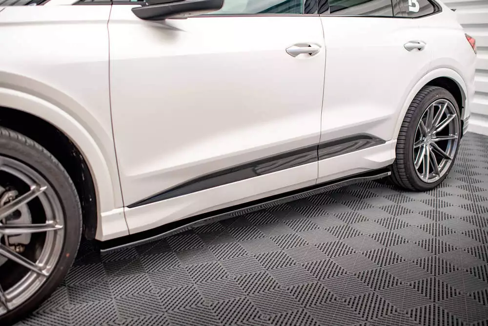 Side Skirts Diffusers Audi Q4 E-tron Sportback S-line Mk1