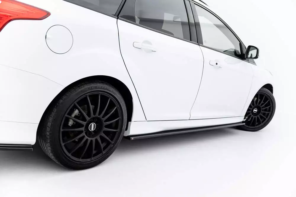 Side Skirts Diffusers Ford Focus St / St-line Mk3 / Mk3 Fl Hatchback / Estate - Image 3