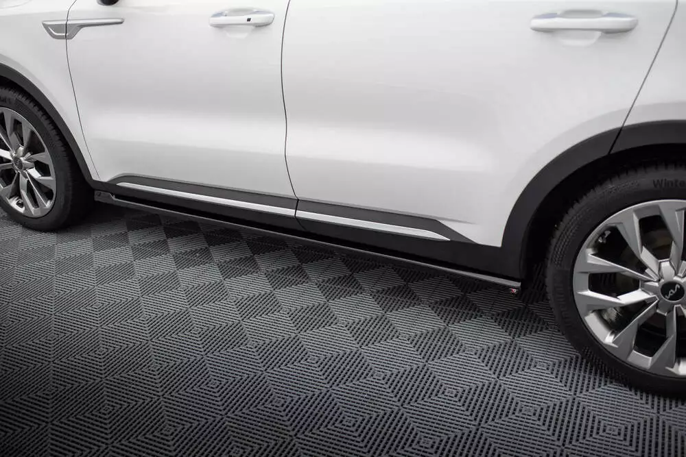 Side Skirts Diffusers Kia Sorento Mk4 - Image 3