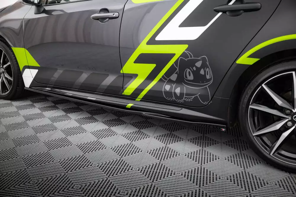 Side Skirts Diffusers Toyota Corolla Gr Sport Touring Sports Xii - Image 3