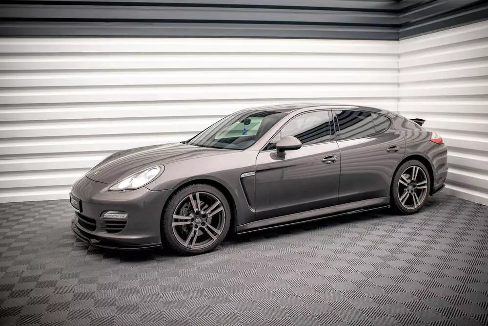 Side Skirts Diffusers V.1 Porsche Panamera / Panamera Diesel / Panamera Turbo 970 - Image 3