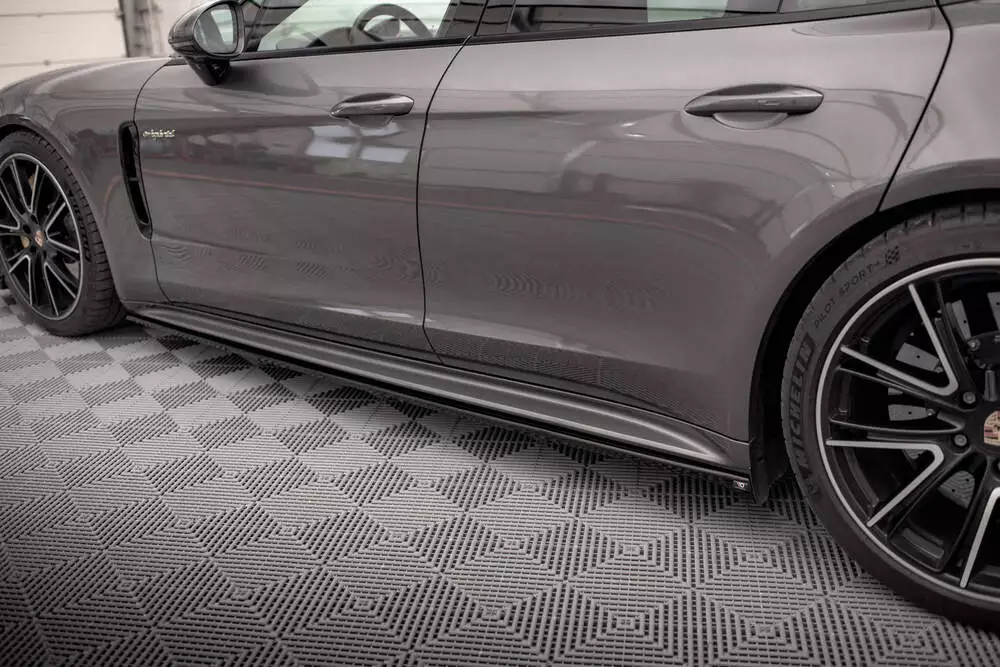 Side Skirts Diffusers V.1 Porsche Panamera Turbo S E-hybrid / Panamera E-hybrid 971 - Image 3