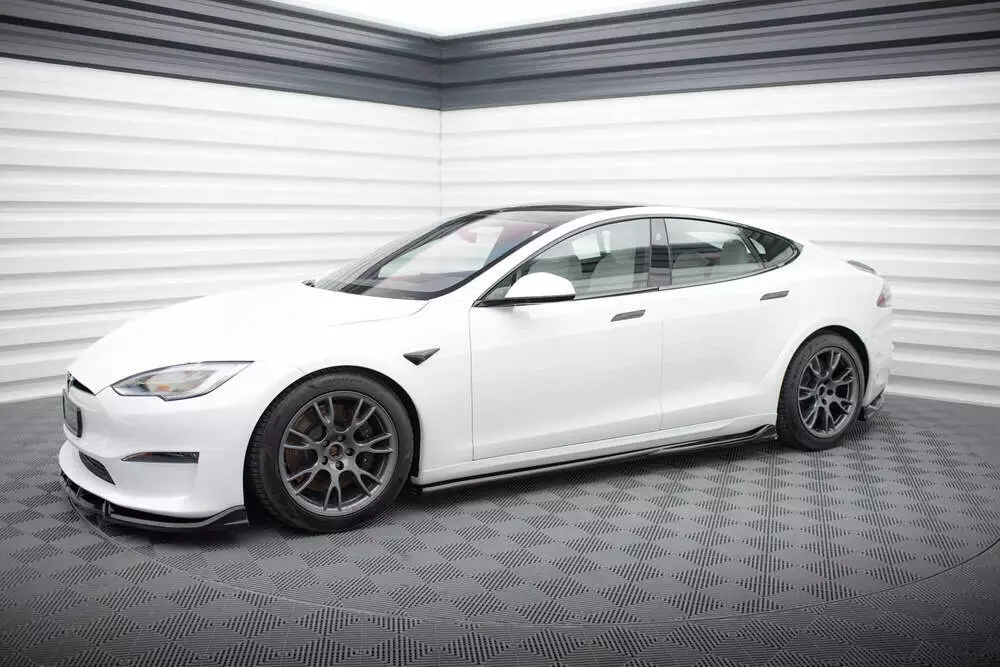 Side Skirts Diffusers V.1 Tesla Model S Plaid Mk1 Facelift - Image 2