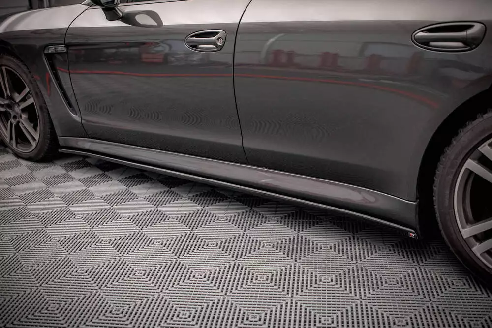 Side Skirts Diffusers V.2 Porsche Panamera / Panamera Diesel / Panamera Turbo 970 - Image 2