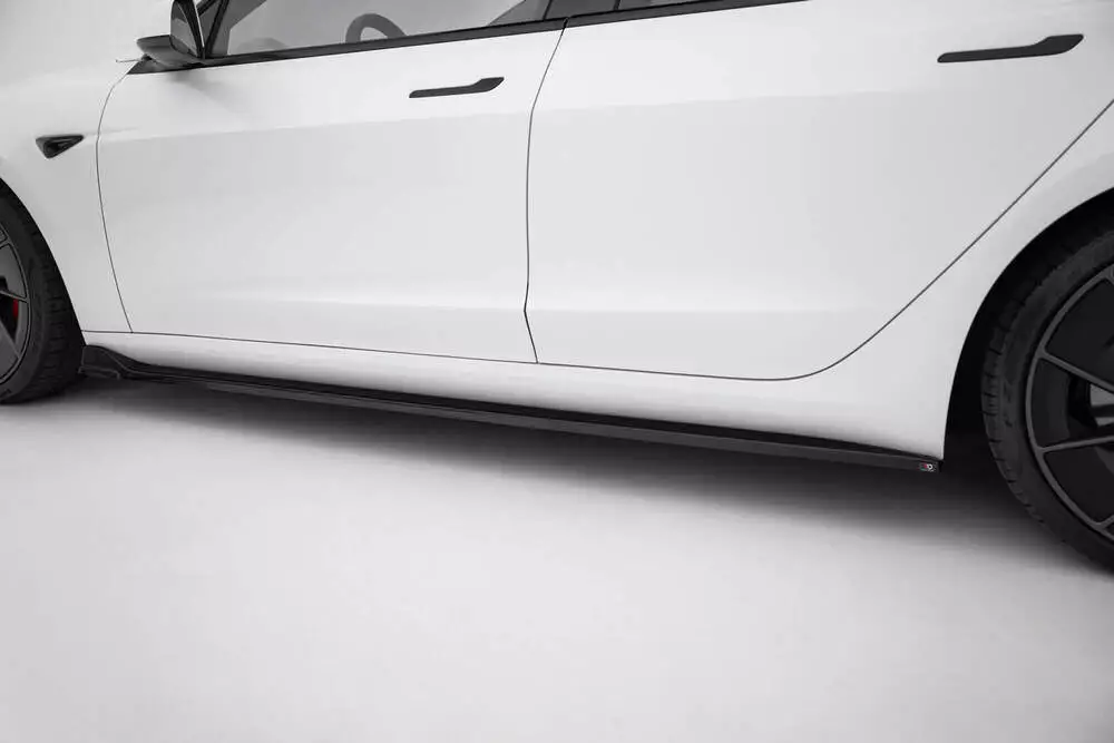 Side Skirts Diffusers V.3 Tesla Model 3 Performance Mk1 Facelift - Image 3