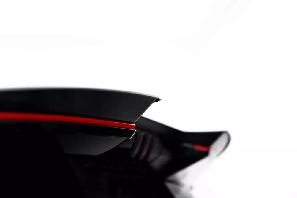 Spoiler Cap Forthing T-five Mk1 - Image 3