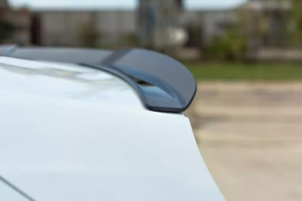 Spoiler Cap Renault Megane Iv Rs - Image 3