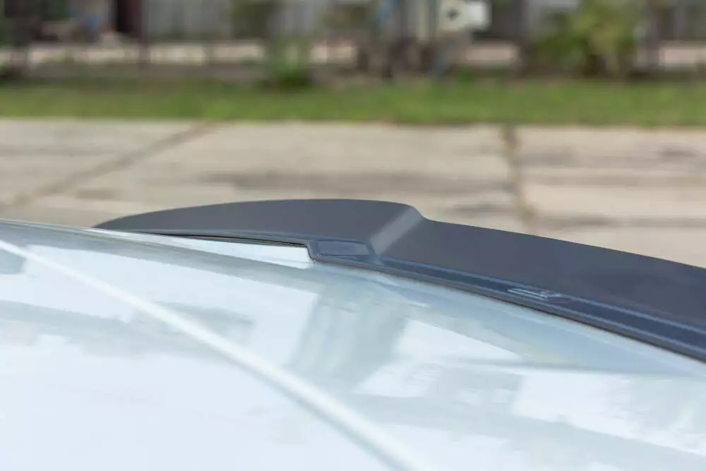 Spoiler Cap Renault Megane Iv Rs - Image 5
