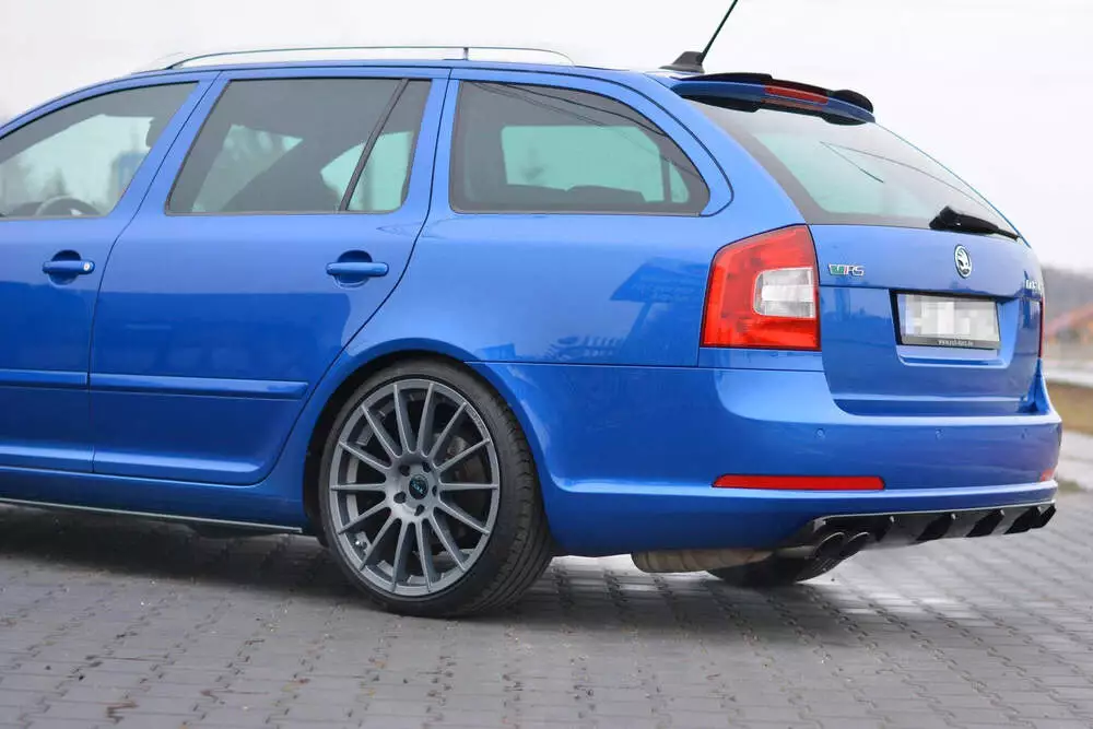 Spoiler Cap Skoda Octavia Rs Mk2 / Mk2 Fl Combi - Image 3