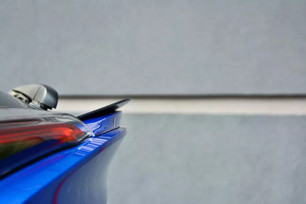 Spoiler Cap Toyota C-hr - Image 3