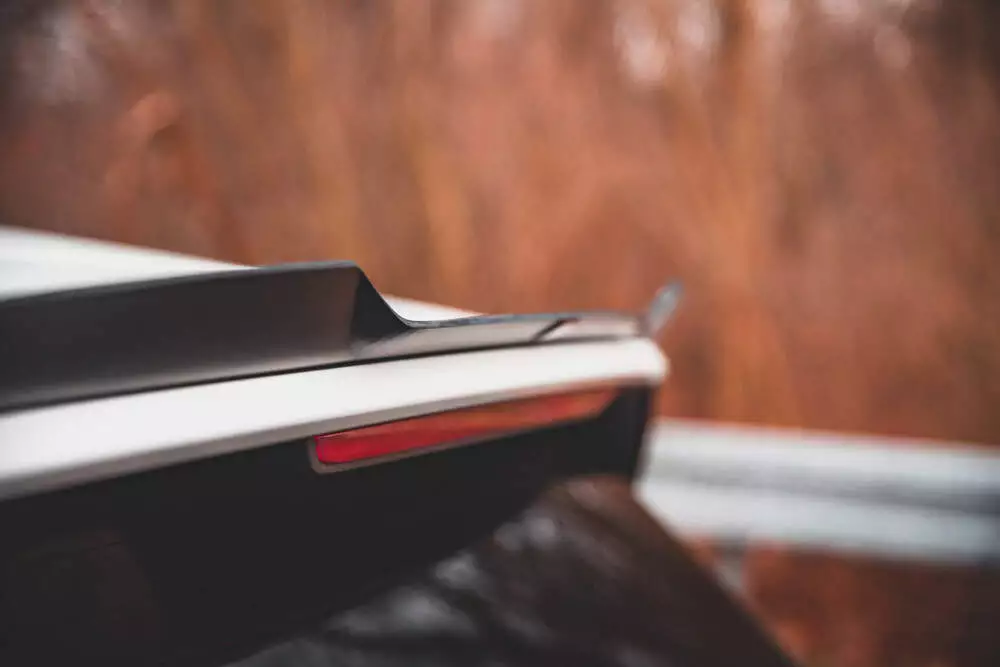 Spoiler Cap V.2 Volkswagen Golf Gti / Gte / Gtd / R-line / R Mk8 - Image 7
