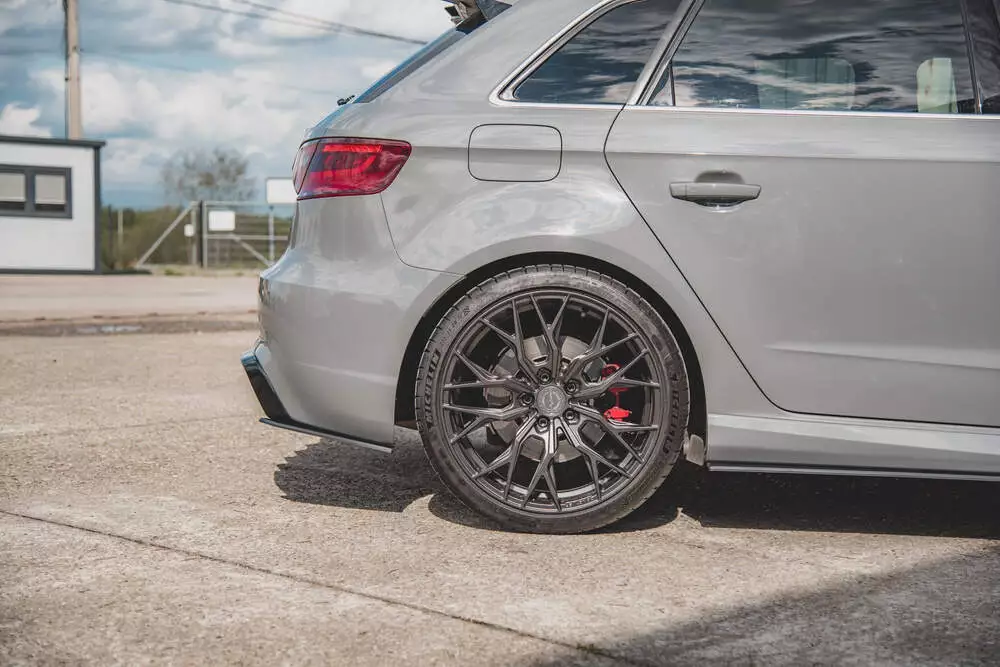Street Pro Rear Side Splitters Audi Rs3 8v Sportback - Image 2