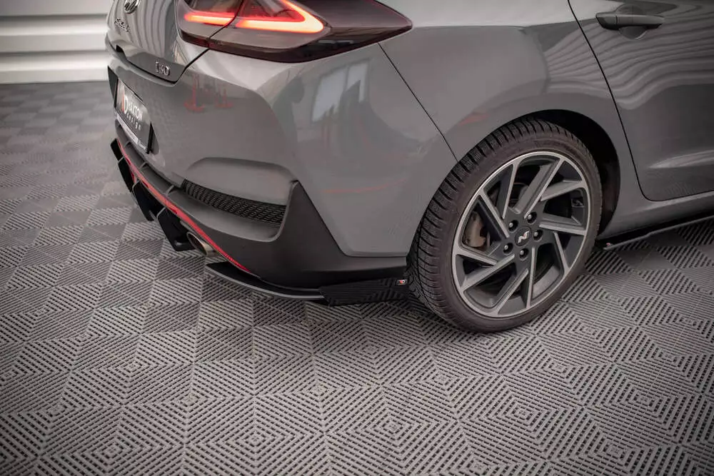 Street Pro Rear Side Splitters + Flaps Hyundai I30 Fastback N-line Mk3 Facelift - Image 9