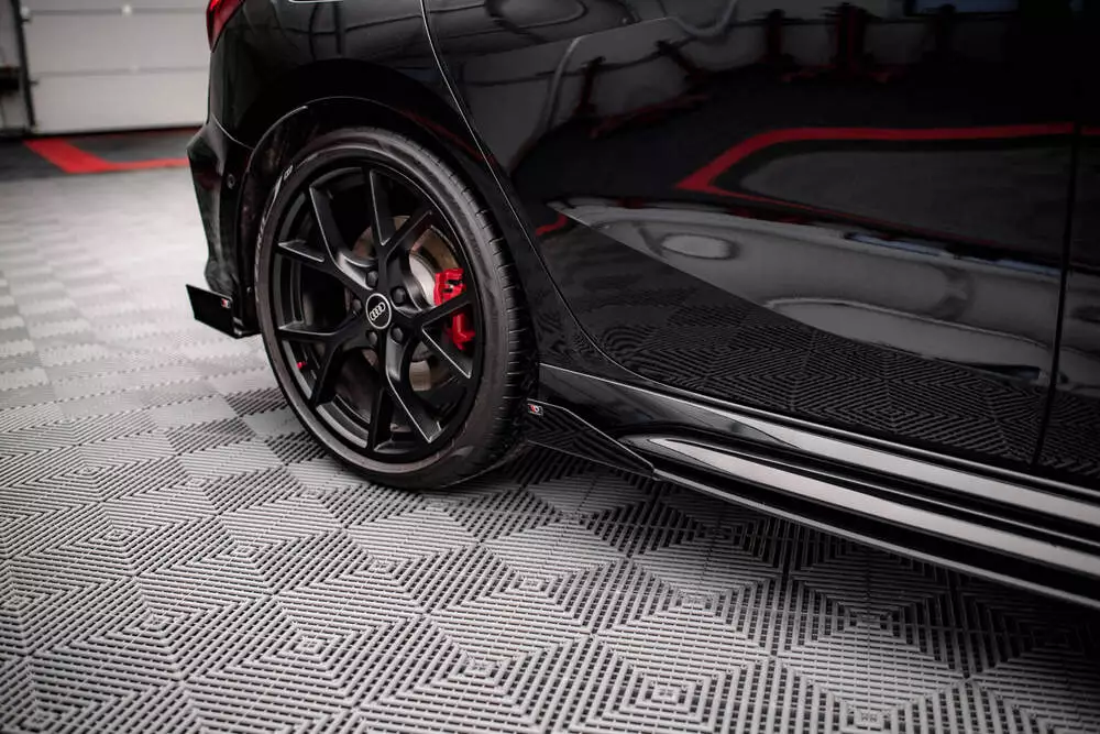 Street Pro Side Skirts Diffusers + Flaps Audi Rs3 Sportback 8y - Image 3
